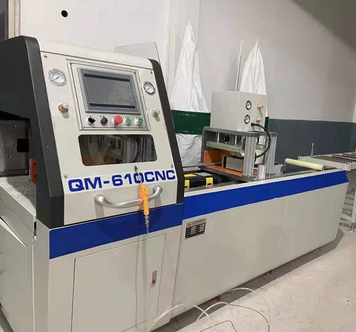 鋁型材切割機