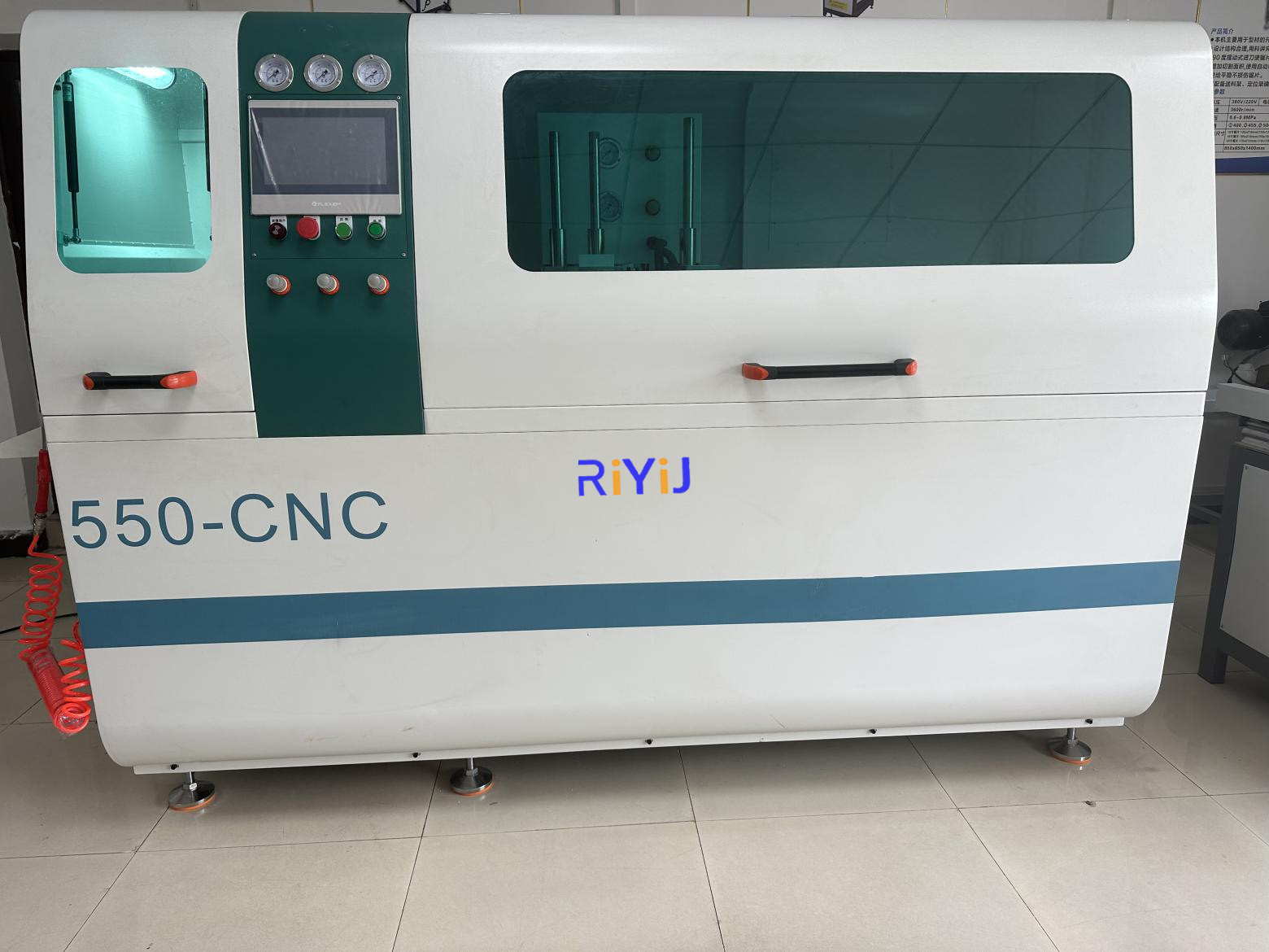 550 550分離式送尾料切鋁機(jī)